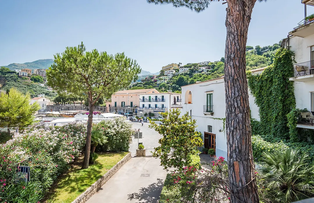 Hotel Le Axidie-1
